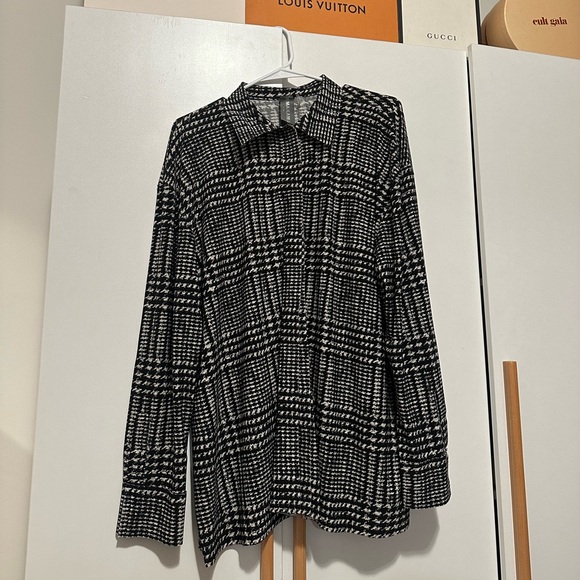 COPY - Norma Kamali Oversized Boyfriend NK Shirt in Large Glenn Plaid Tweed - Picture 6 of 9
